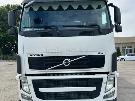 Volvo  FH 2012 года за 32 000 000 тг. в Алматы – фото 2