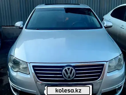 Volkswagen Passat 2006 года за 4 200 000 тг. в Астана – фото 2