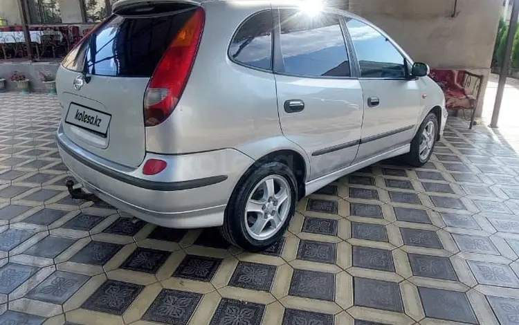 Nissan Almera Tino 2001 года за 2 700 000 тг. в Алматы