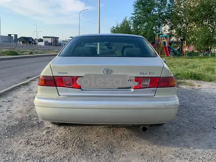 Toyota Camry 2000 года за 3 800 000 тг. в Шымкент