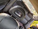 Mazda 626 1994 годаүшін300 000 тг. в Усть-Каменогорск – фото 3