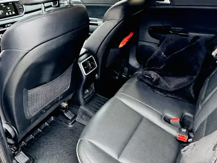 Kia Sportage 2021 года за 11 000 000 тг. в Усть-Каменогорск – фото 3