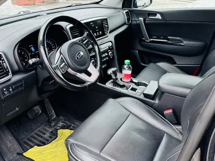 Kia Sportage 2021 года за 11 000 000 тг. в Усть-Каменогорск – фото 2