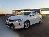Toyota Camry 2015 года за 9 200 000 тг. в Шымкент