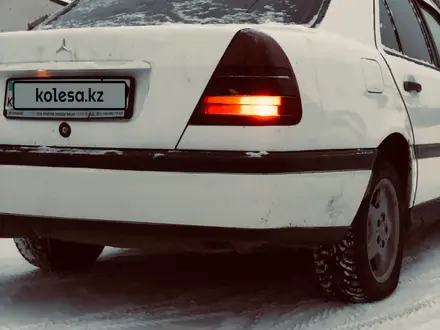 Mercedes-Benz C 200 1994 года за 1 050 000 тг. в Караганда – фото 7