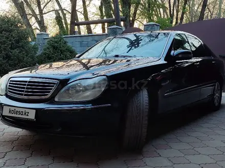 Mercedes-Benz S 320 2000 года за 4 000 000 тг. в Алматы – фото 2