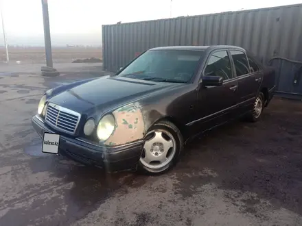 Mercedes-Benz E 280 1996 года за 1 500 000 тг. в Алматы – фото 2