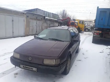 Volkswagen Passat 1993 года за 1 200 000 тг. в Алматы – фото 2