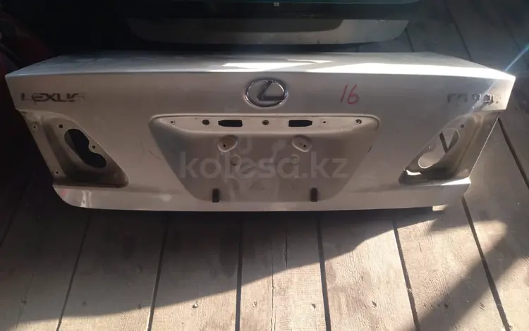Крышка багажника Лексус ES300 за 40 000 тг. в Алматы