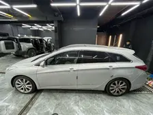 Hyundai i40, 2011