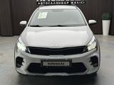 Kia Rio 2022 года за 7 500 000 тг. в Актобе – фото 2