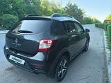 Renault Sandero Stepway 2021 года за 5 300 000 тг. в Алматы – фото 4