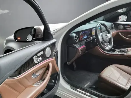 Mercedes-Benz E 63 AMG 2019 года за 37 000 000 тг. в Алматы – фото 11