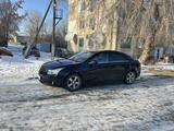 Chevrolet Cruze 2013 года за 3 300 000 тг. в Семей – фото 4