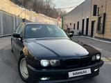 BMW 750 1999 годаүшін5 500 000 тг. в Алматы