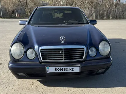 Mercedes-Benz E 280 1996 года за 2 500 000 тг. в Павлодар – фото 6