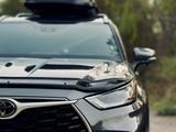 Toyota Highlander 2022 года за 26 000 000 тг. в Алматы – фото 3