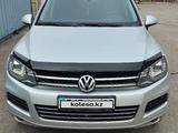 Volkswagen Touareg 2010 года за 12 300 000 тг. в Алматы – фото 5