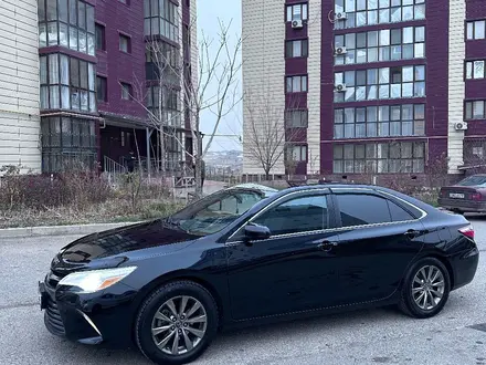 Toyota Camry 2015 года за 10 200 000 тг. в Шымкент