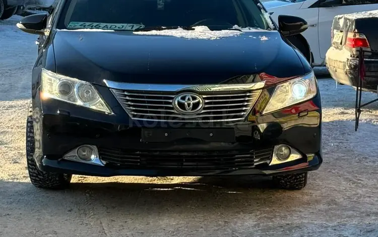 Toyota Camry 2013 годаүшін8 500 000 тг. в Атырау