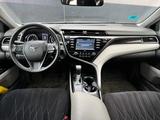 Toyota Camry 2020 годаүшін14 400 000 тг. в Актобе – фото 5