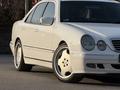 Mercedes-Benz E 320 2000 года за 7 200 000 тг. в Алматы – фото 9