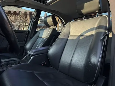 Mercedes-Benz E 320 2000 года за 7 200 000 тг. в Алматы – фото 17