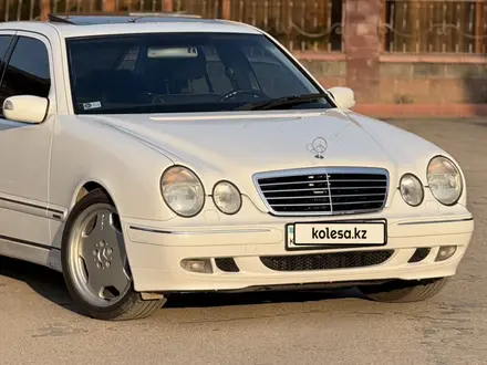 Mercedes-Benz E 320 2000 года за 7 200 000 тг. в Алматы – фото 8