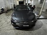 Hyundai Elantra 2020 года за 6 300 000 тг. в Актобе – фото 2