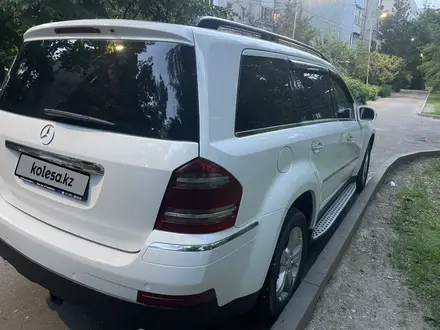 Mercedes-Benz GL 450 2006 года за 7 000 000 тг. в Алматы – фото 4
