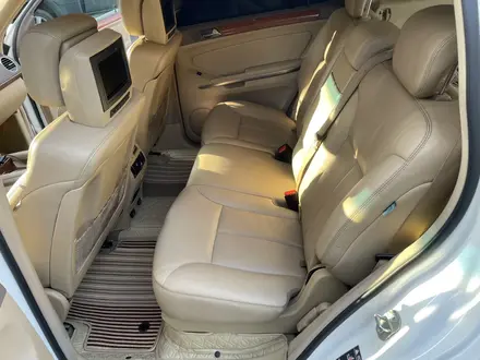 Mercedes-Benz GL 450 2006 года за 7 000 000 тг. в Алматы – фото 13
