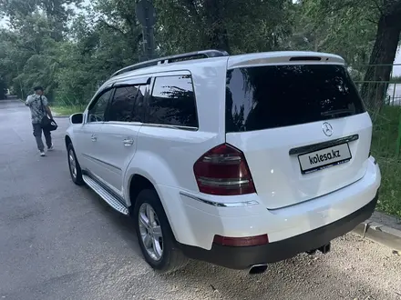 Mercedes-Benz GL 450 2006 года за 7 000 000 тг. в Алматы – фото 6
