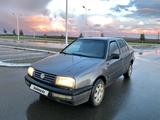 Volkswagen Vento 1993 годаfor1 200 000 тг. в Щучинск – фото 2