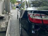 Toyota Camry 2018 года за 13 500 000 тг. в Шымкент – фото 4