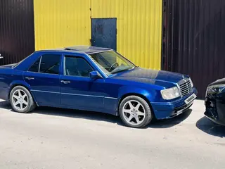 Mercedes-Benz E 500