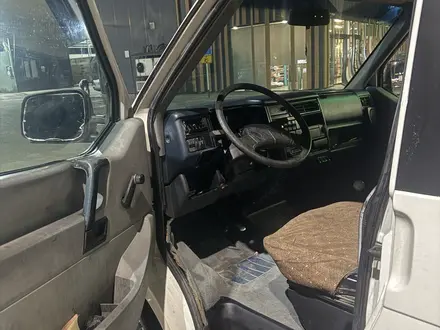 Volkswagen Transporter 1994 года за 1 500 000 тг. в Шымкент – фото 6