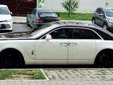 Rolls-Royce Ghost 2012 года за 72 000 000 тг. в Астана – фото 2