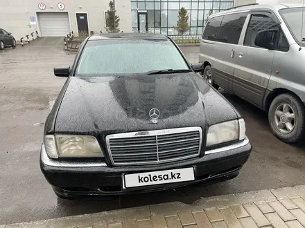 Mercedes-Benz C 200 1996 года за 1 500 000 тг. в Астана