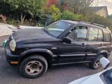 Suzuki Grand Vitara 2001 годаүшін2 750 000 тг. в Алматы