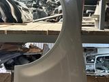 Крыло переднее на Mercedes-Benz C204 Цешка за 20 000 тг. в Алматы