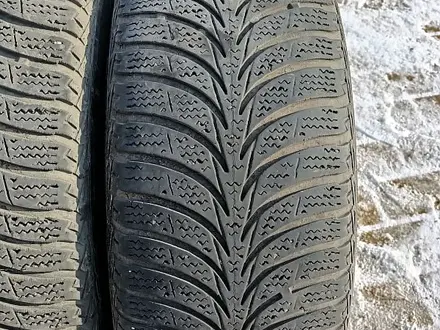 Шины 185/60 R15 — "GoodYear UltraGrip Ice + " (Польша), всесезонн за 35 000 тг. в Астана – фото 4