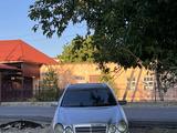 Mercedes-Benz E 320 1996 года за 1 290 000 тг. в Туркестан