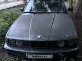 BMW 525 1989 года за 1 100 000 тг. в Жезказган