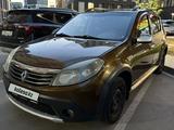 Renault Sandero Stepway 2013 года за 1 900 000 тг. в Астана – фото 2