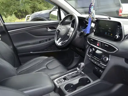 Hyundai Santa Fe 2019 года за 12 000 000 тг. в Астана – фото 2