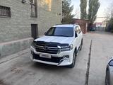 Toyota Land Cruiser 2017 года за 29 000 000 тг. в Актобе