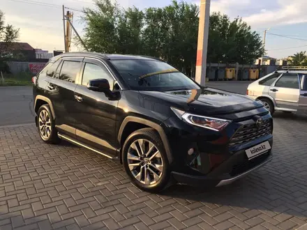 Toyota RAV4 2021 годаүшін18 000 000 тг. в Уральск