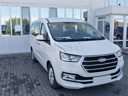 JAC M4 (Refine) 2026 года за 13 600 000 тг. в Петропавловск