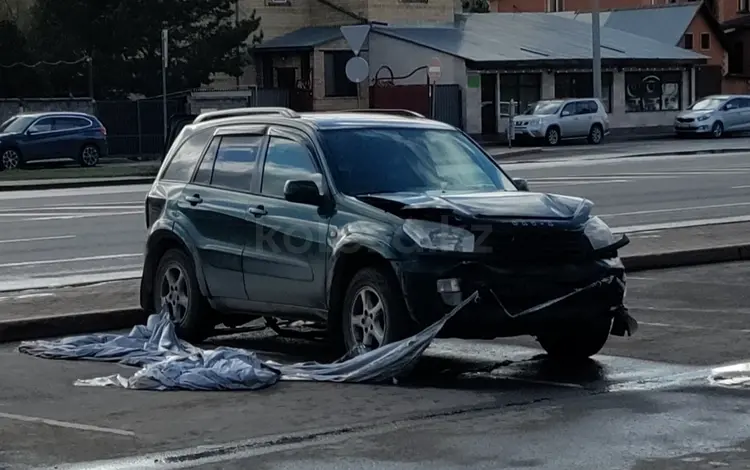 Toyota RAV4 2002 года за 2 500 000 тг. в Астана