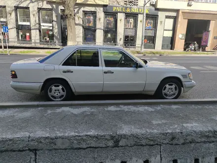 Mercedes-Benz E 250 1994 года за 1 700 000 тг. в Алматы – фото 5